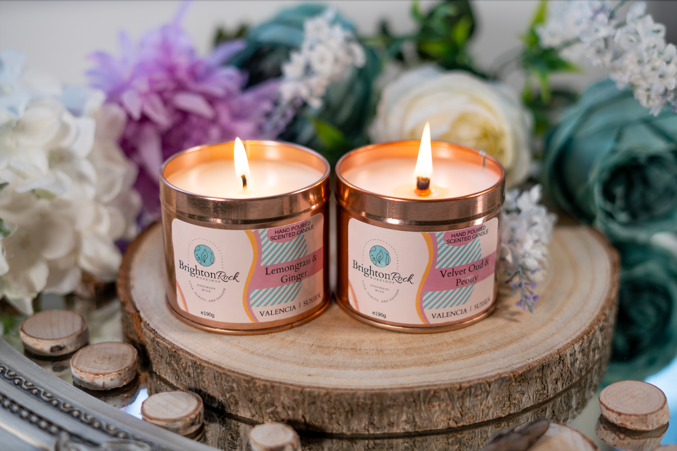 Velvet Oud & Peony Scented Candle in Rose Gold Tin (Wooden Wick) 190g